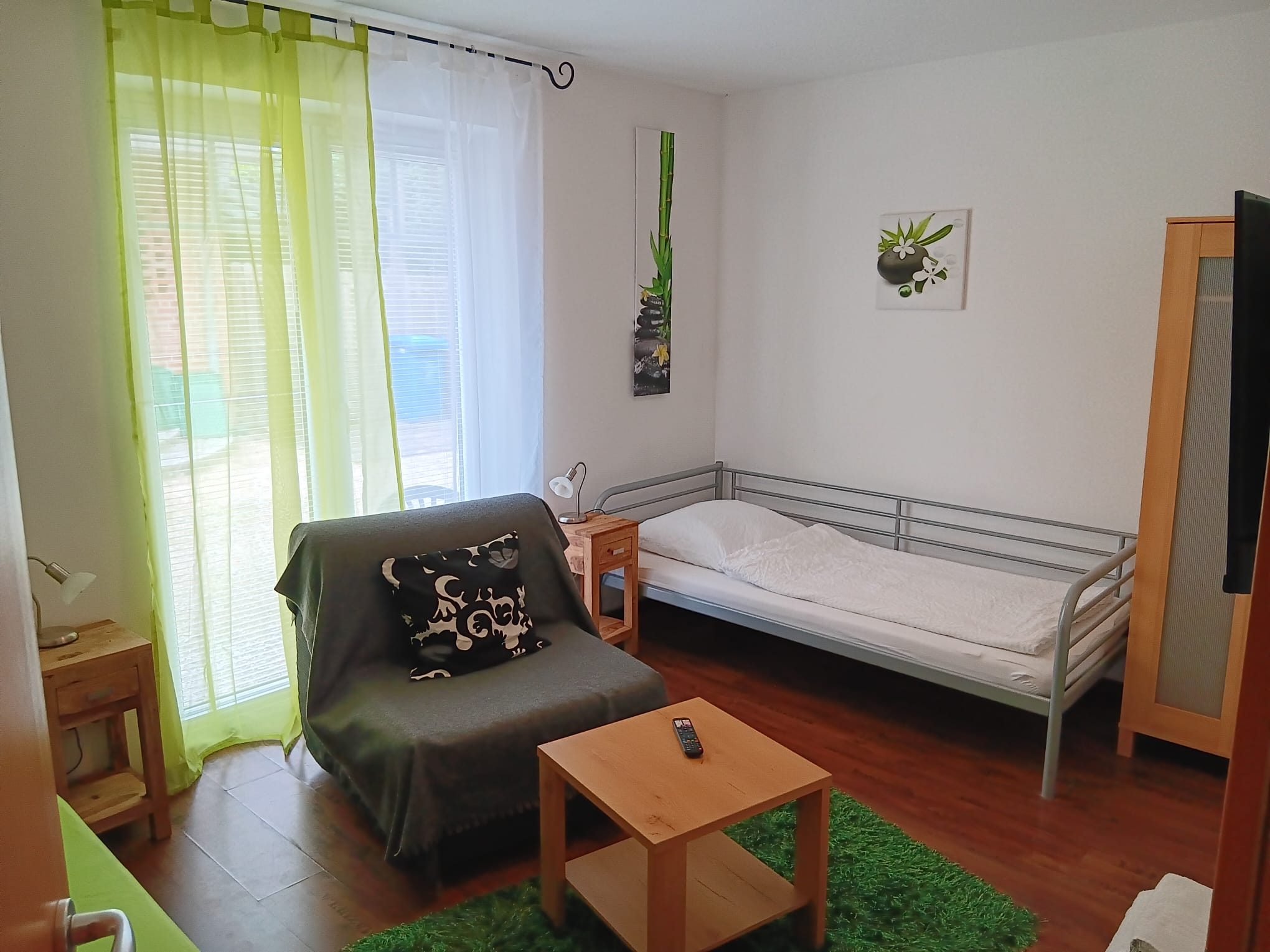 Zimmer 3 — Doppelzimmer mit zwei Einzelbetten